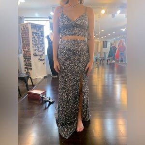 Sherri hill prom dress